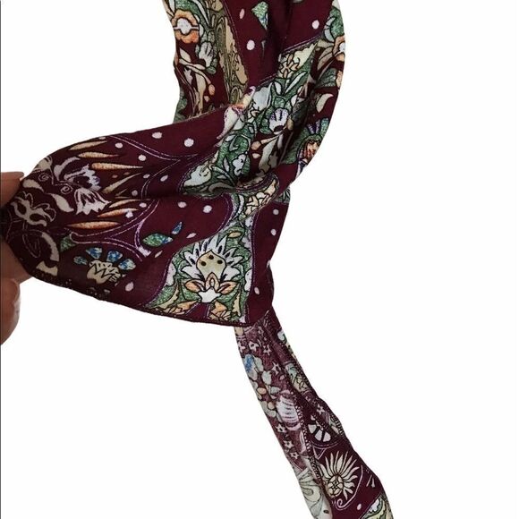 Adorable BoHo Paisley Top! small - Picture 3 of 5